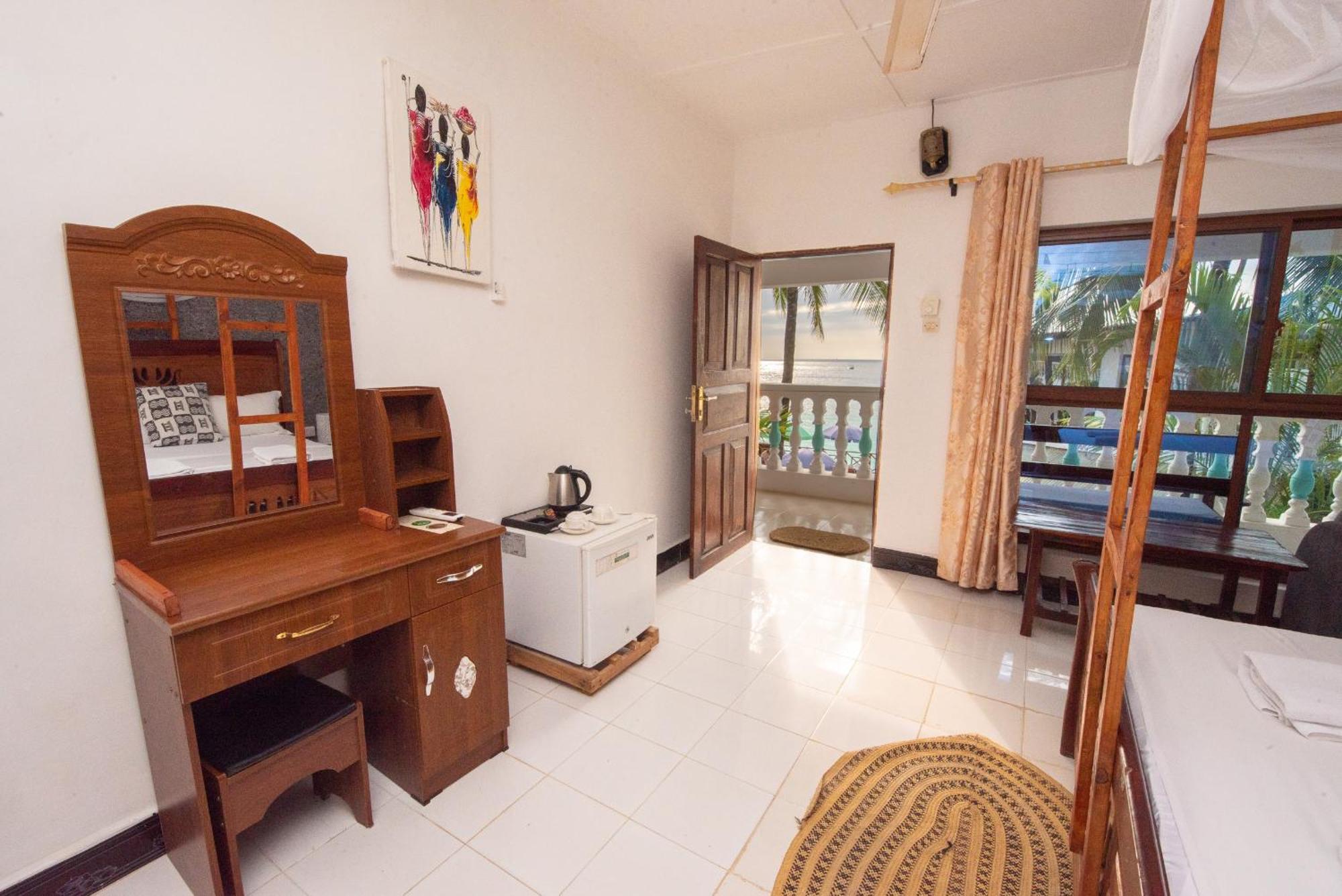 Zenobia Beach Resort Nungwi Phòng bức ảnh